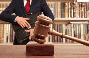 Public Defender Vs. Private Lawyer Which Is The Right Choice