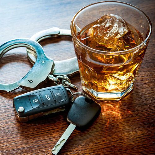 Picture of whiskey and keys evocative of DUI bail bonds